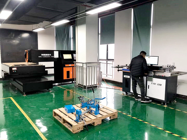 印刷包装纸箱刀模成型机 WD-25精密手动弯刀机