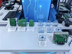 电子器件国产化进程特点解析：技术、市场、产业链多维度分析